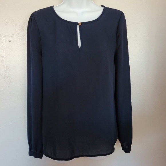 Forever21 Navy Blue Long Sleeve Blouse Chiffon Keyhole Button Front Small Dressy - Picture 1 of 6